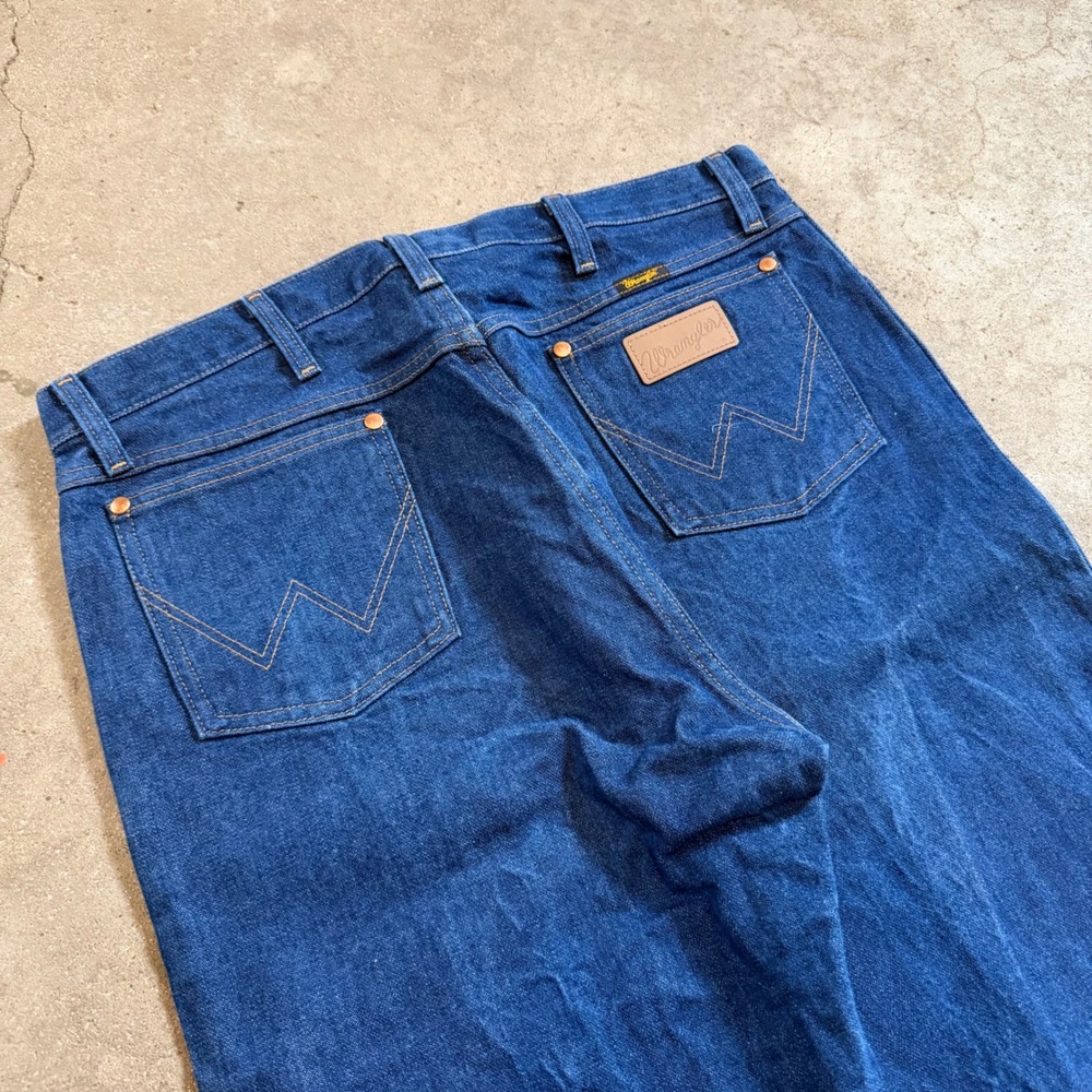 Wrangler 13MWZ Jeans Men 37x36 (Fits 35x36) Blue Cowboy Cut Rigid Indigo Denim - Picture 8 of 9